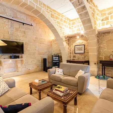 Beautiful, Designer With Private Pool & Bbq By 360 Estates